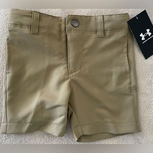 BNWT Under Armour khaki golf shorts. Baby boy 6-9 months.